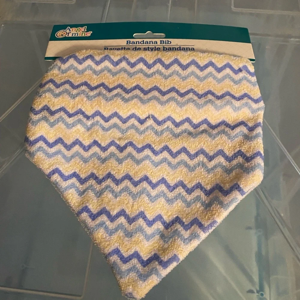 Bandana Bib‎